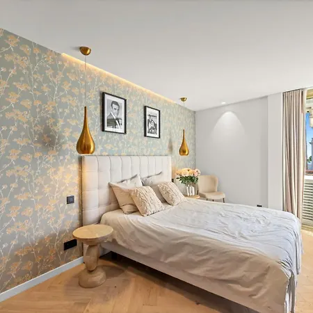 Ref 2042 - Croisette - For Rent Апартаменты Канны